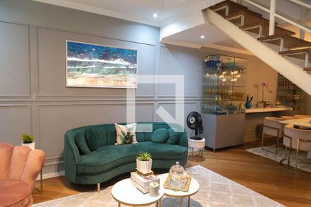 Sala de Estar de casa à venda com 3 quartos, 350m² em Vila Capitao Rabelo, Guarulhos