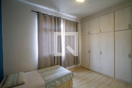 Quarto 2 de apartamento para alugar com 3 quartos, 120m² em Centro, Curitiba