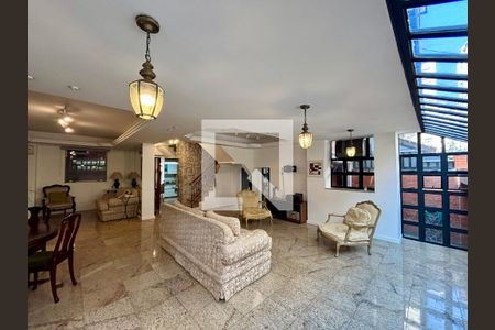 Sala 1 de casa à venda com 4 quartos, 160m² em Copacabana, Rio de Janeiro