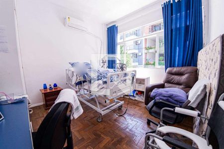 Casa à venda com 4 quartos, 157m² em Humaitá, Rio de Janeiro