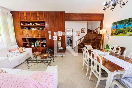 Casa à venda com 4 quartos, 157m² em Humaitá, Rio de Janeiro