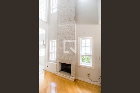 Sala de TV de casa de condomínio à venda com 4 quartos, 560m² em Residencial Zero (tambore), Santana de Parnaíba