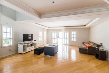 Sala de TV de casa de condomínio à venda com 4 quartos, 560m² em Residencial Zero (tambore), Santana de Parnaíba