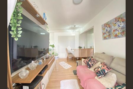 Sala de apartamento para alugar com 2 quartos, 57m² em Vila Milton, Guarulhos