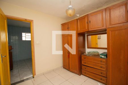 Quarto 1 de casa à venda com 2 quartos, 300m² em Jardim Mutinga, São Paulo