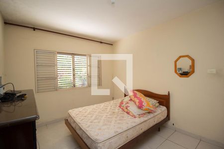 Quarto 2 de casa à venda com 2 quartos, 300m² em Jardim Mutinga, São Paulo