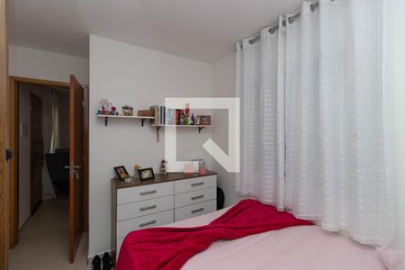 Quarto de apartamento à venda com 1 quarto, 29m² em Parque Vitoria, São Paulo