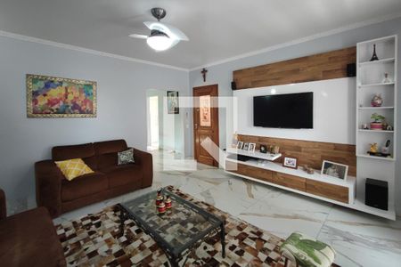 Sala de Estar de casa à venda com 3 quartos, 165m² em Jardim Nova Europa, Campinas