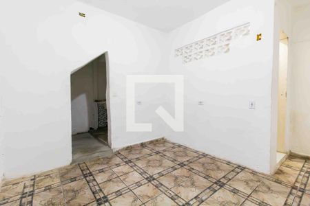 Sala de casa à venda com 7 quartos, 300m² em Jardim Veronia, São Paulo