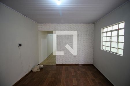 Sala de casa à venda com 3 quartos, 145m² em Jardim Casa Pintada, São Paulo