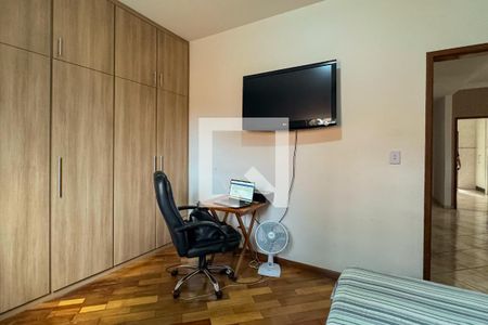 Quarto 1 de casa à venda com 4 quartos, 210m² em Nova Gameleira, Belo Horizonte