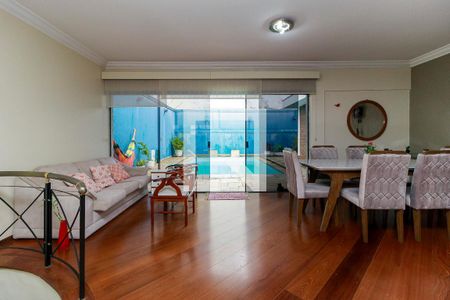 Sala de casa à venda com 3 quartos, 300m² em Jardim Monte Azul, São Paulo