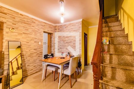 Sala de casa à venda com 5 quartos, 180m² em Vila Campestre, São Paulo