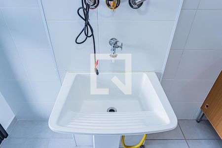 Sala/Cozinha de apartamento à venda com 2 quartos, 41m² em Vila Marina, São Paulo
