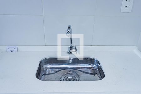 Sala/Cozinha de apartamento à venda com 2 quartos, 41m² em Vila Marina, São Paulo