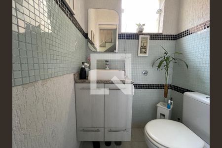 Lavabo de casa à venda com 4 quartos, 170m² em Jardim Bonfiglioli, São Paulo