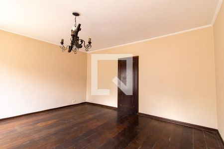 Sala de casa à venda com 8 quartos, 270m² em Vila Angelino Rossi, Campinas