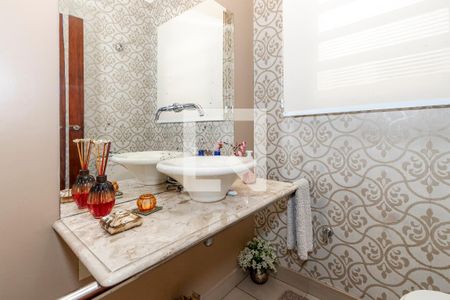 Lavabo de casa à venda com 4 quartos, 179m² em Jardim Internacional, São Paulo