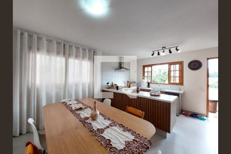 Sala de Jantar de casa à venda com 4 quartos, 180m² em Jardim Umuarama, São Paulo