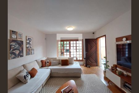 Sala de casa à venda com 4 quartos, 180m² em Jardim Umuarama, São Paulo