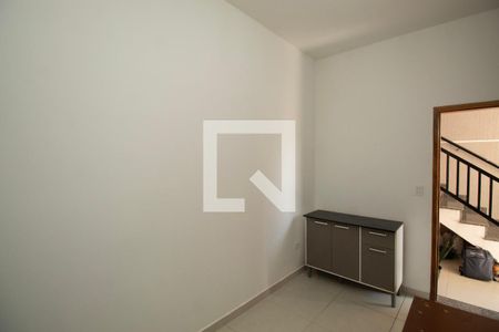 Sala/Cozinha de casa para alugar com 1 quarto, 30m² em Parque Vitoria, São Paulo