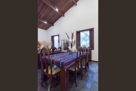 Sala de Jantar de casa de condomínio à venda com 4 quartos, 2600m² em Retiro do Chale, Brumadinho