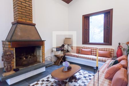 lareira de casa de condomínio à venda com 4 quartos, 2600m² em Retiro do Chale, Brumadinho