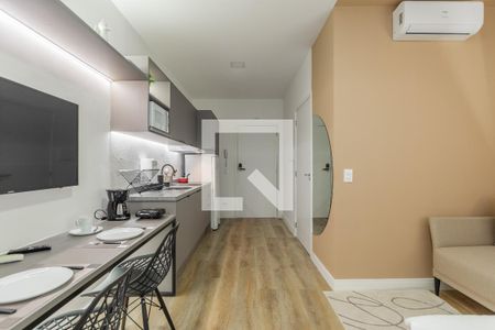 Apartamento para alugar com 1 quarto, 17m² em Rebouças, Curitiba