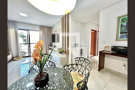 Sala de apartamento à venda com 3 quartos, 200m² em Trevo, Belo Horizonte