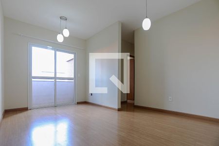 Sala de apartamento para alugar com 3 quartos, 71m² em Jardim Marica, Mogi das Cruzes