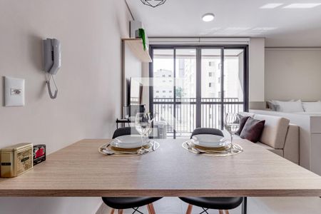 Apartamento para alugar com 1 quarto, 30m² em Vila Madalena, São Paulo