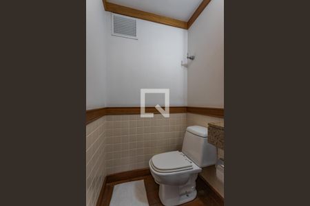 Lavabo de apartamento para alugar com 3 quartos, 506m² em Petrópolis, Porto Alegre