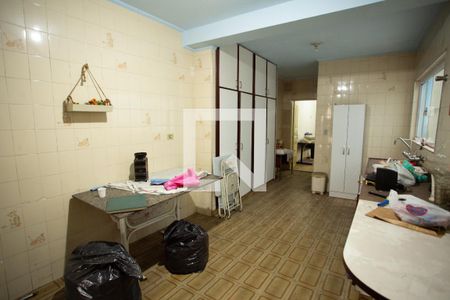 SALA E COZINHA de casa à venda com 8 quartos, 125m² em Lapa de Baixo, São Paulo