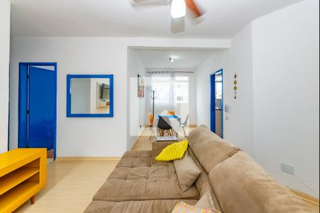 Sala de apartamento para alugar com 3 quartos, 63m² em Padre Eustáquio, Belo Horizonte