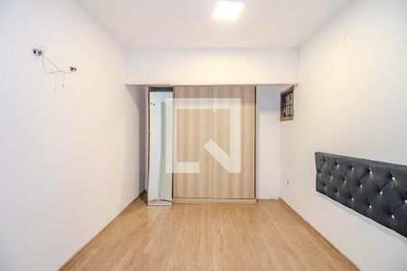 Quarto 1 de casa à venda com 3 quartos, 174m² em Morro Santana, Porto Alegre