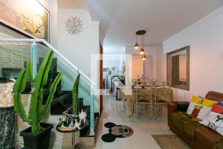 Sala de casa para alugar com 2 quartos, 100m² em Itaquera, São Paulo