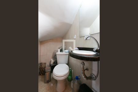 Lavabo de casa para alugar com 2 quartos, 100m² em Itaquera, São Paulo