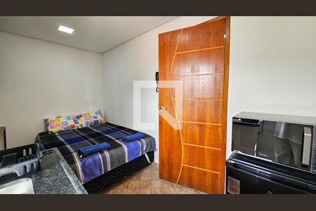 Studio de kitnet/studio para alugar com 1 quarto, 19m² em Vila Castelo, São Paulo