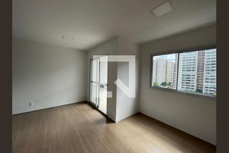 Sala de apartamento à venda com 2 quartos, 68m² em Cerâmica, São Caetano do Sul