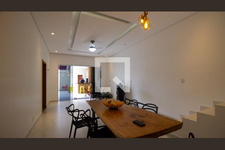 Sala de casa de condomínio à venda com 4 quartos, 250m² em Vargem Grande, Rio de Janeiro