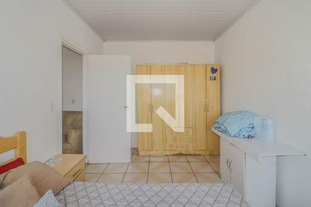 Quarto 1 de casa para alugar com 4 quartos, 300m² em Rubem Berta, Porto Alegre