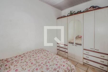 Quarto 2 de casa para alugar com 4 quartos, 300m² em Rubem Berta, Porto Alegre