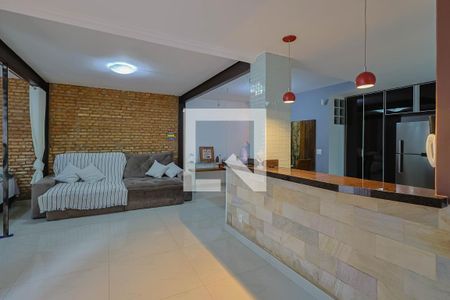 Sala de casa para alugar com 3 quartos, 300m² em Alto Caiçaras, Belo Horizonte