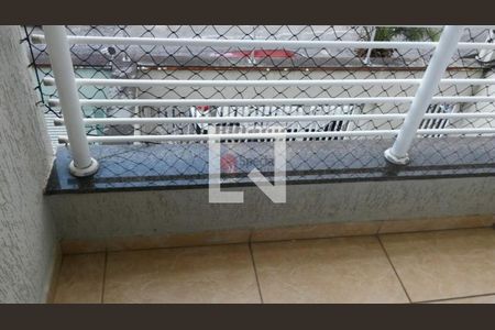 Casa à venda com 3 quartos, 244m² em Vila Antonina, São Paulo