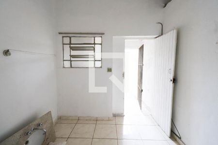 Sala/Quarto de casa para alugar com 1 quarto, 100m² em Vila Carrão, São Paulo