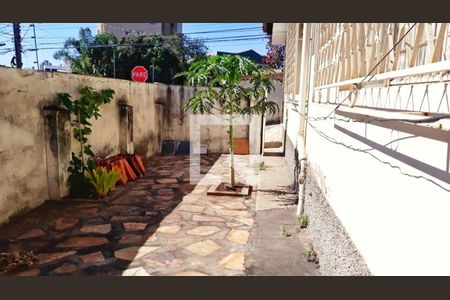 Casa à venda com 3 quartos, 568m² em Nova Suíça, Belo Horizonte