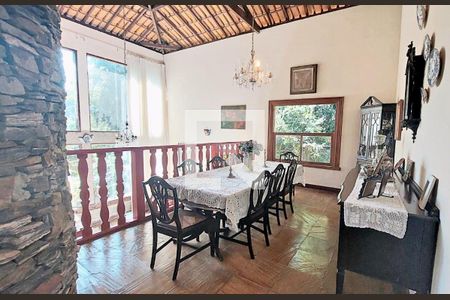 Casa de Condomínio à venda com 4 quartos, 230m² em Ouro Velho Mansões, Nova Lima