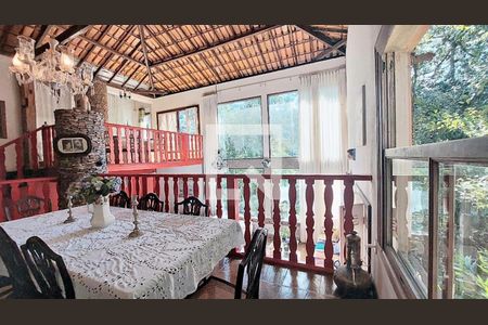 Casa de Condomínio à venda com 4 quartos, 230m² em Ouro Velho Mansões, Nova Lima