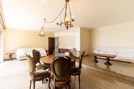 Sala de casa para alugar com 4 quartos, 600m² em Cursino, São Paulo