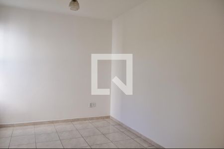Sala de apartamento para alugar com 3 quartos, 107m² em Medianeira, Porto Alegre